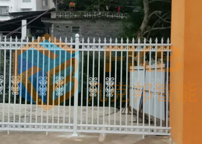 圍欄柵欄